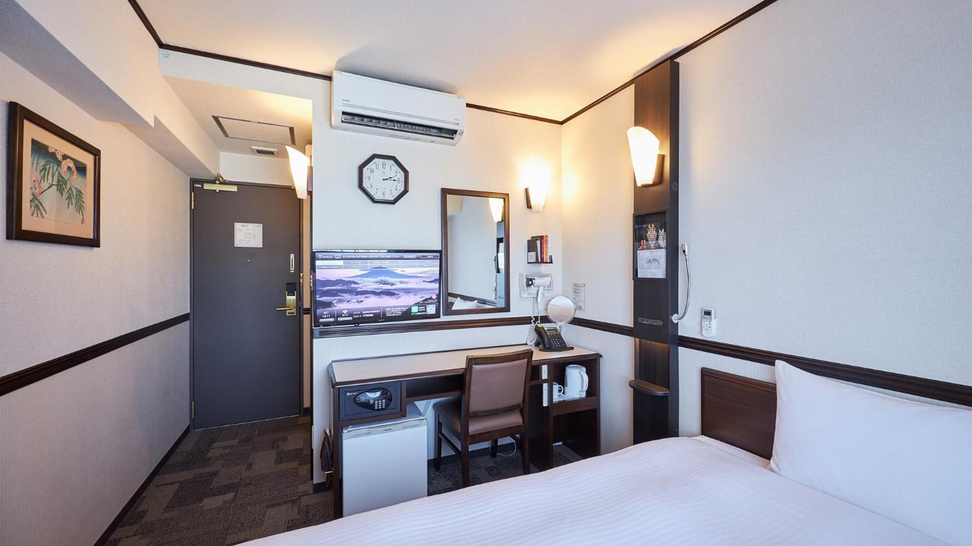 Toyoko Inn Osaka Honmachi No2 Exterior photo