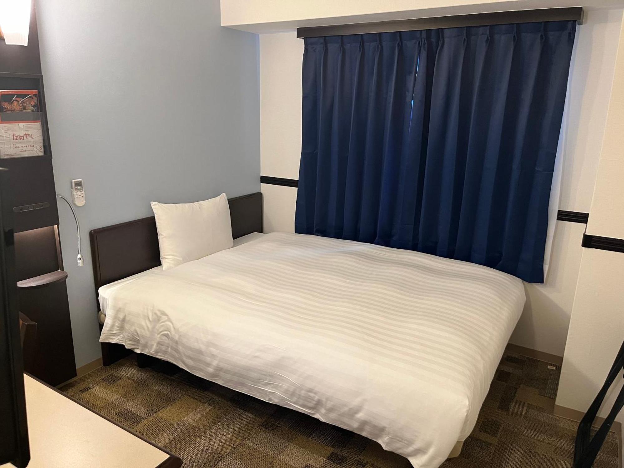 Toyoko Inn Osaka Honmachi No2 Exterior photo